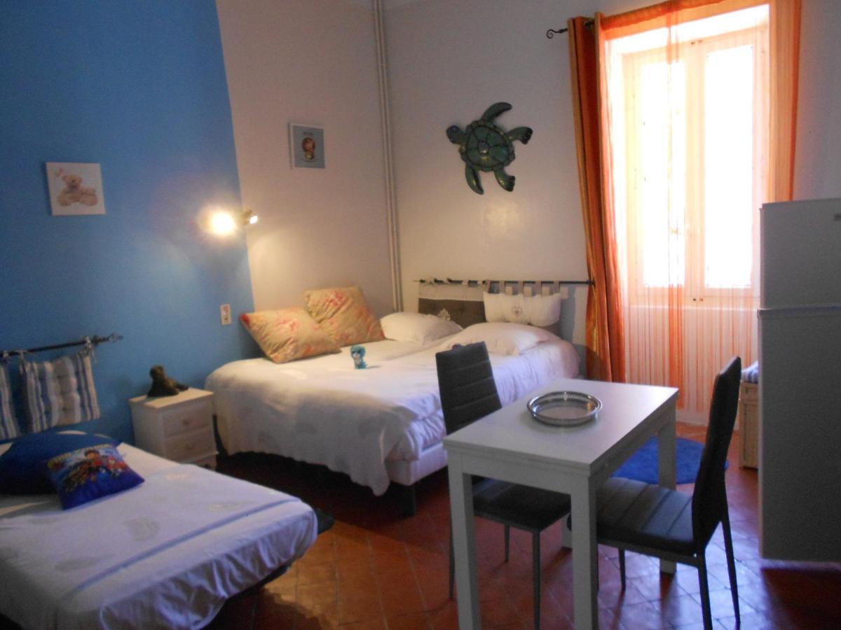 L'Abri Du Vent Bed and Breakfast Fitou Eksteriør billede